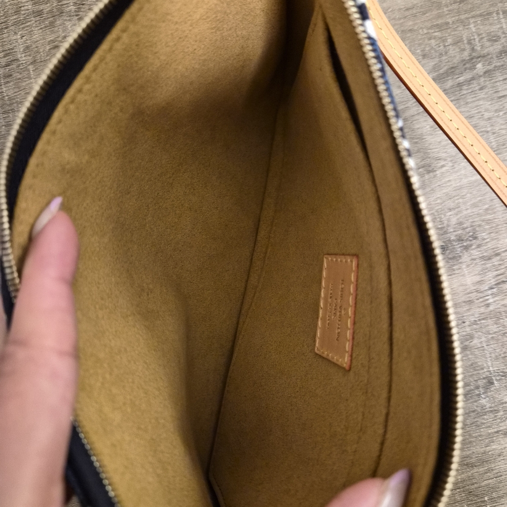 SOLD🩵Louis Vuitton 1854 Jacquard Neverfull MM Tote Bag with Wristlet - Picture 9 of 13